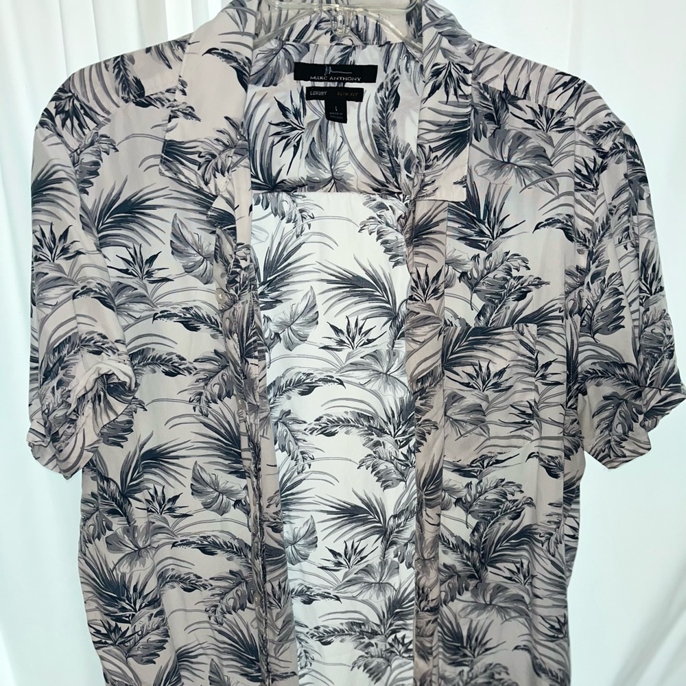Marc Anthony Hawaiian Button Down